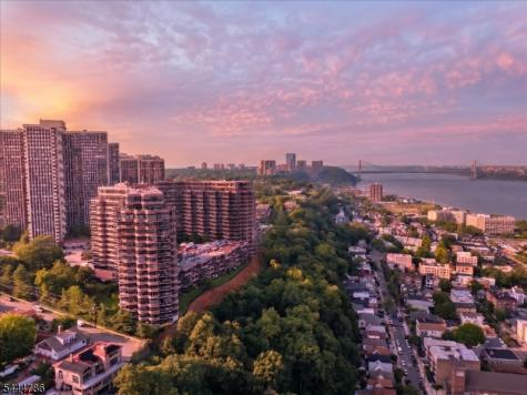 100 Carlyle Drive Cliffside Park NJ 07072