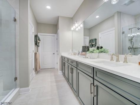 30 Dahlia Drive Warren NJ 07059
