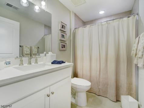 30 Dahlia Drive Warren NJ 07059
