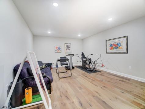 30 Dahlia Drive Warren NJ 07059
