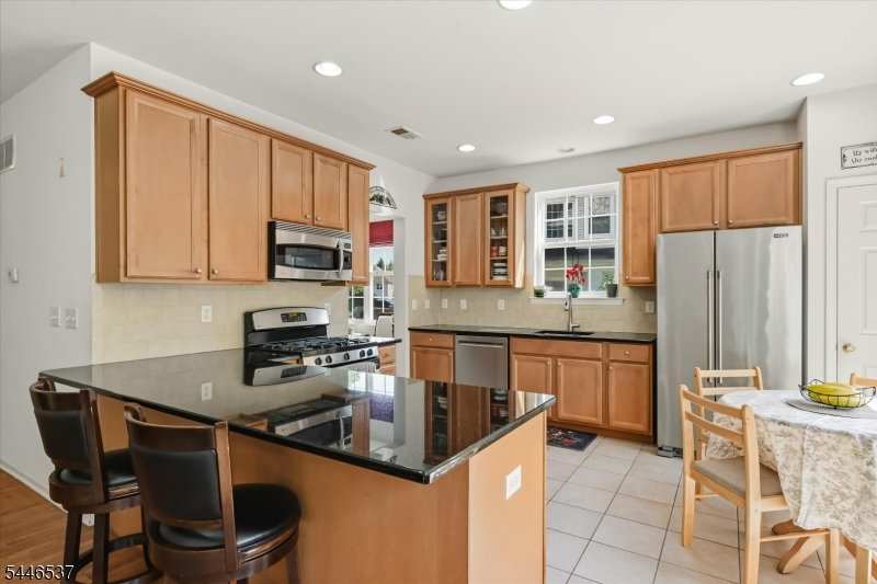 10 Indian Field Drive Hardyston NJ 07419
