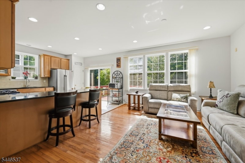 10 Indian Field Drive Hardyston NJ 07419