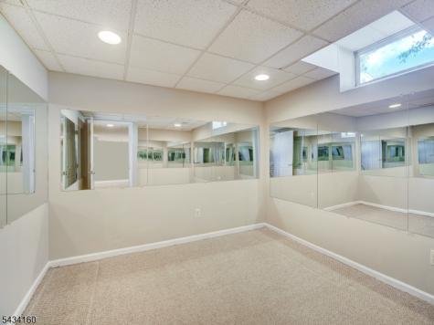 1044 Smith Manor Boulevard West Orange NJ 07052