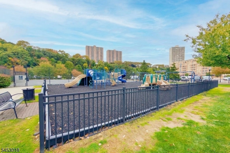 24 Ave At Port Imperial West New York NJ 07093