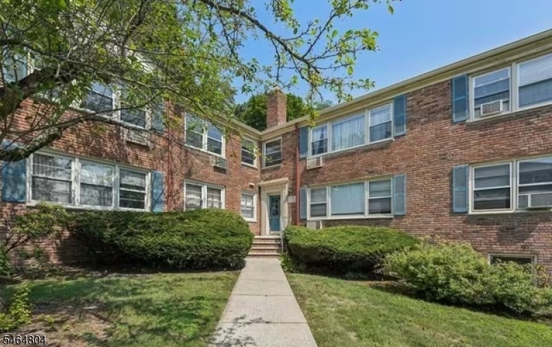 24 Hutton Avenue West Orange NJ 07052