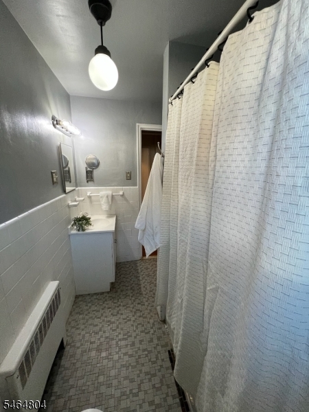 24 Hutton Avenue West Orange NJ 07052