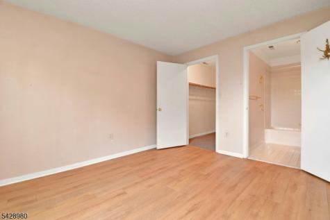 4815 Ravens Crest Drive Plainsboro NJ 08536
