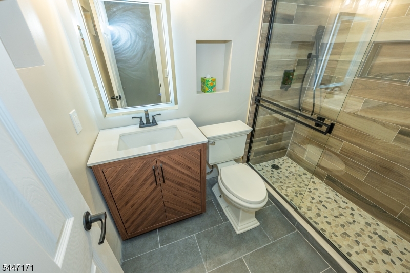 7 Sugar Loaf Court Vernon NJ 07462
