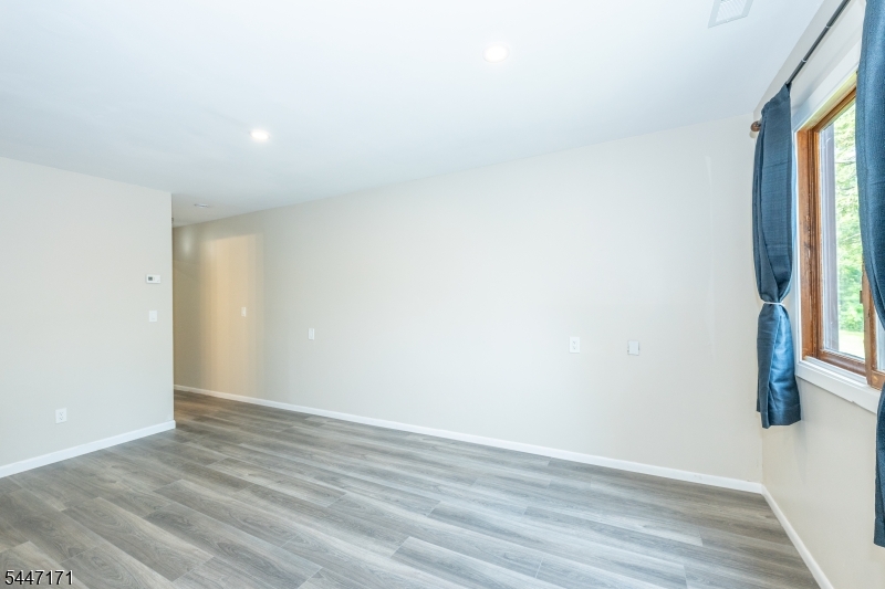 7 Sugar Loaf Court Vernon NJ 07462