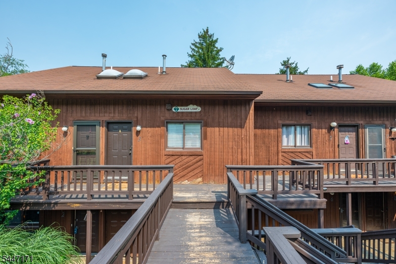 7 Sugar Loaf Court Vernon NJ 07462
