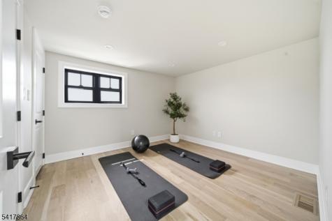 27 Willow Street Millburn NJ 07041