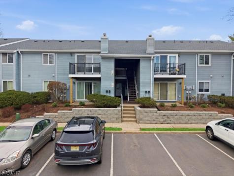 114 Henley Drive Franklin NJ 08873