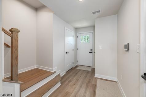 6 Saw Mill Circle Hackettstown NJ 07840