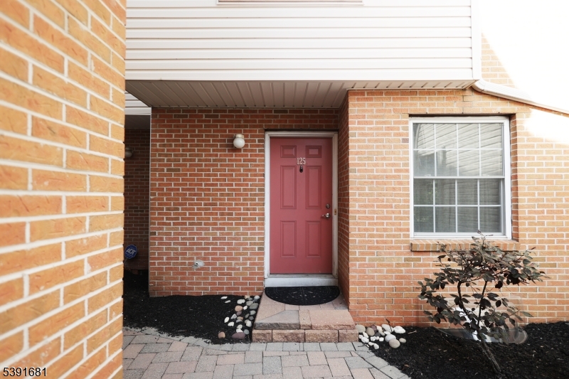 125 Adamecs Way South Amboy NJ 08879