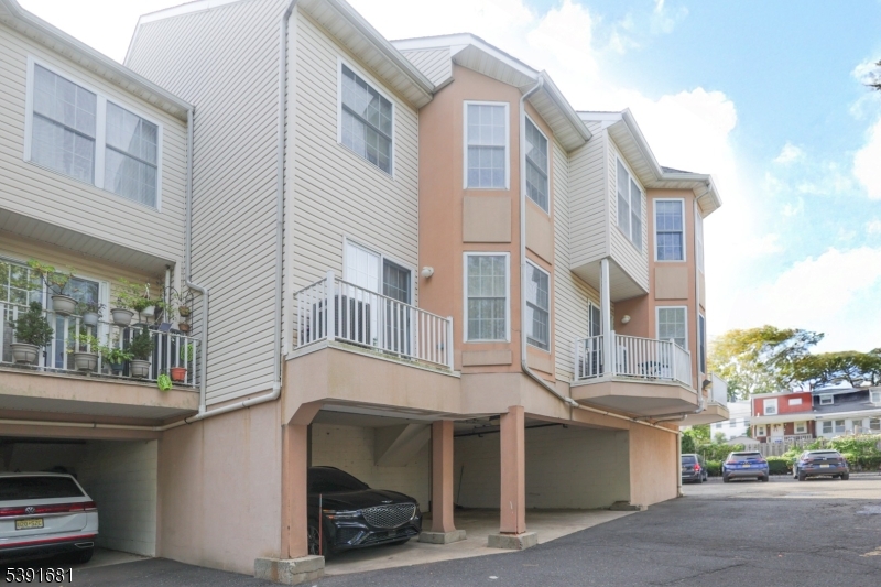 125 Adamecs Way South Amboy NJ 08879