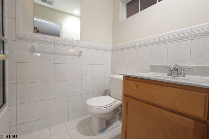 125 Adamecs Way South Amboy NJ 08879