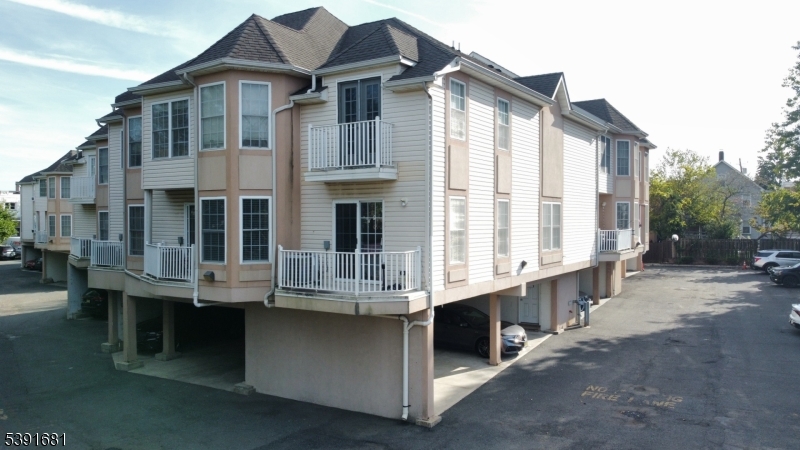 125 Adamecs Way South Amboy NJ 08879
