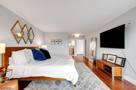 1 Claridge Drive Verona NJ 07044