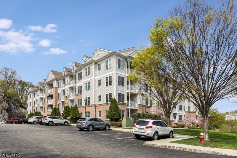 6217 Brookhaven Court Riverdale NJ 07457