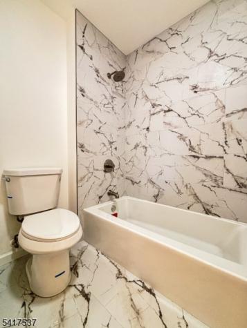 386 Inwood Court Franklin NJ 08873
