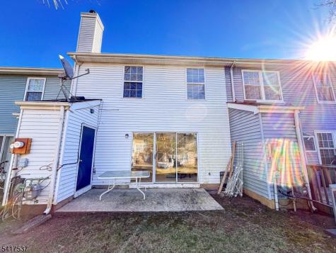 386 Inwood Court Franklin NJ 08873
