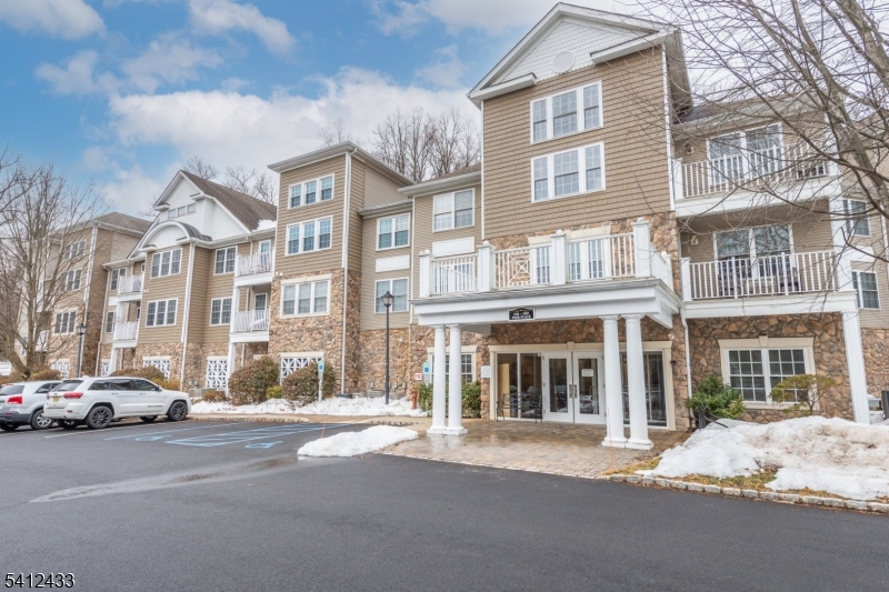 1104 Peer Place Denville NJ 07834