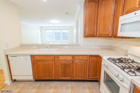 1104 Peer Place Denville NJ 07834