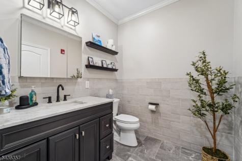 1118 Wharton Court Riverdale NJ 07457