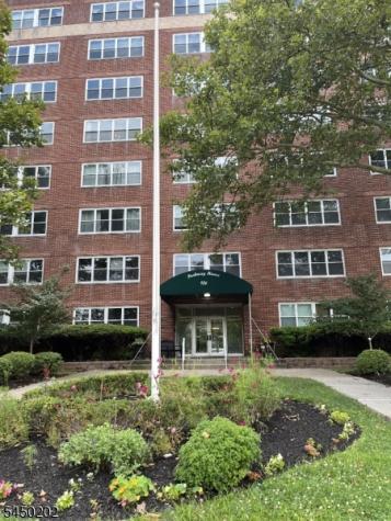 926 Bloomfield Avenue Glen Ridge Boro NJ 07028