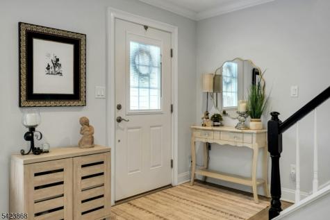 8 Pembroke Drive Mendham NJ 07945