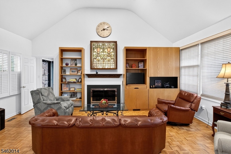 6 Palmer Court Florham Park NJ 07932