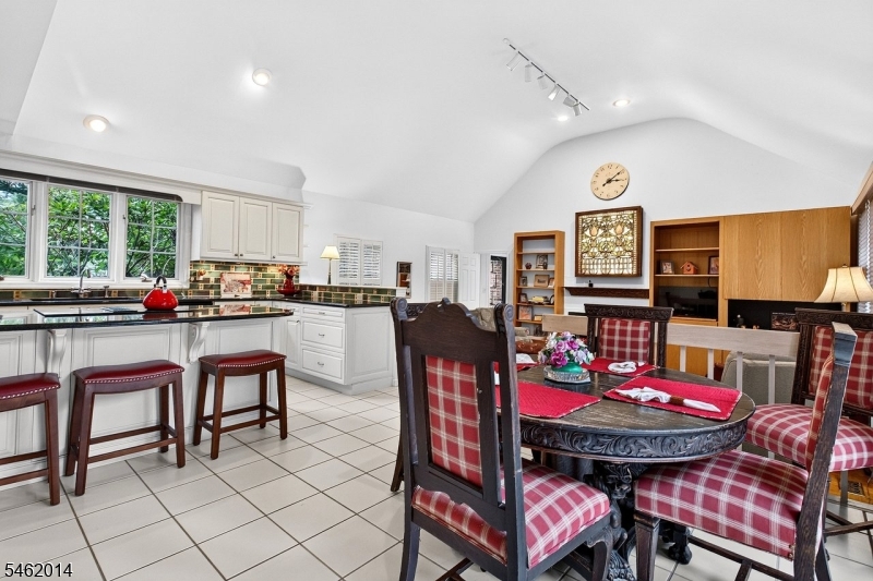 6 Palmer Court Florham Park NJ 07932