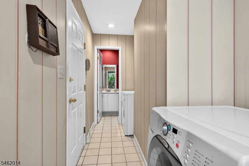 6 Palmer Court Florham Park NJ 07932