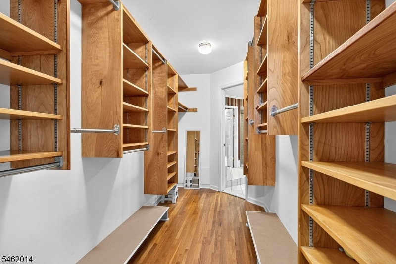 6 Palmer Court Florham Park NJ 07932