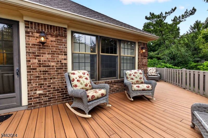 6 Palmer Court Florham Park NJ 07932