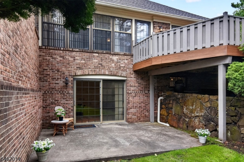 6 Palmer Court Florham Park NJ 07932