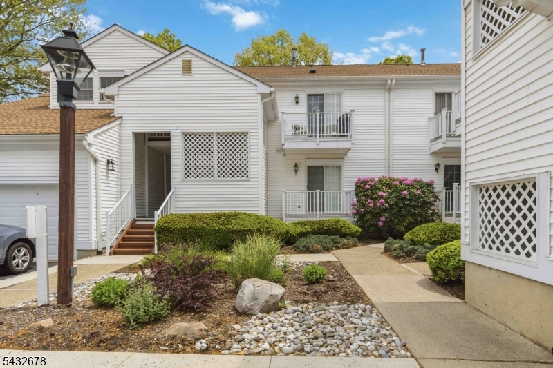 34 Alexandria Way Bernards NJ 07920