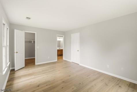 34 Alexandria Way Bernards NJ 07920