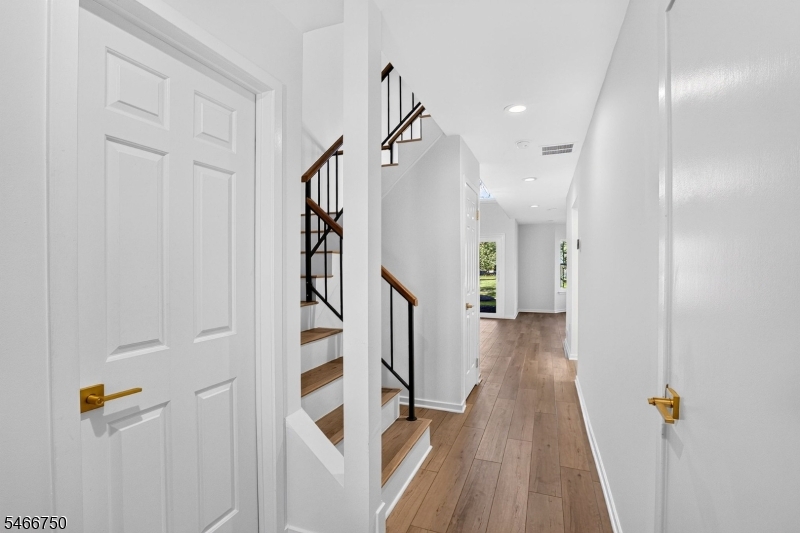 70 Village Circle Bridgewater NJ 08807