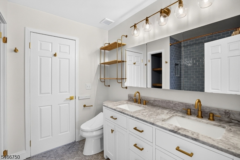 70 Village Circle Bridgewater NJ 08807