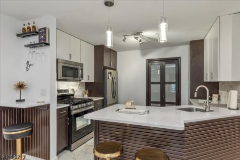 172 Potomac Drive Bernards NJ 07920