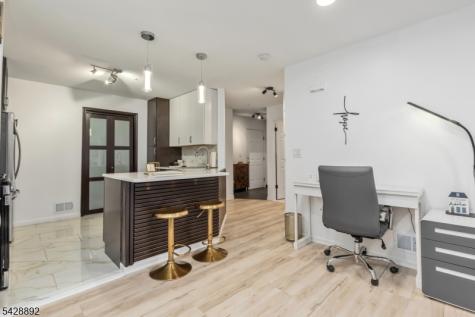 172 Potomac Drive Bernards NJ 07920