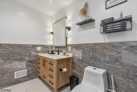 172 Potomac Drive Bernards NJ 07920