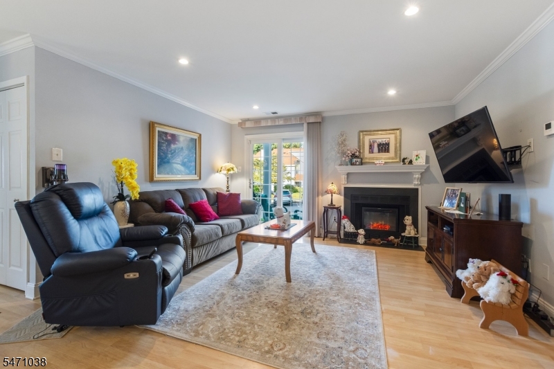 125 Harvest Lane Lincoln Park NJ 07035