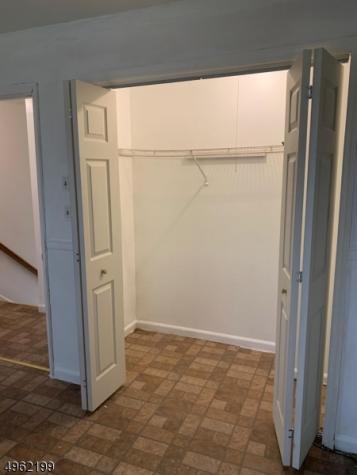 21 Holland Street Newark NJ 07103