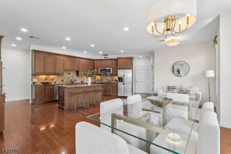 211 Metzger Drive West Orange NJ 07052