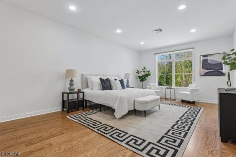 211 Metzger Drive West Orange NJ 07052