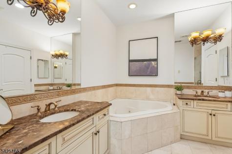211 Metzger Drive West Orange NJ 07052