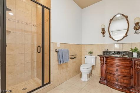 211 Metzger Drive West Orange NJ 07052