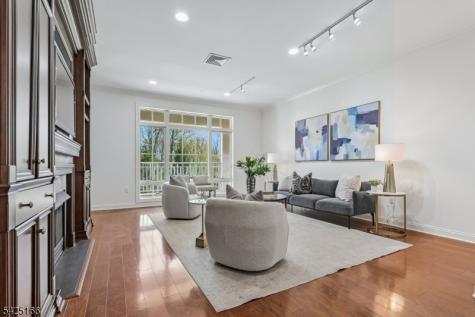 211 Metzger Drive West Orange NJ 07052